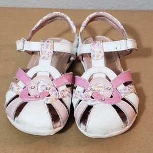 Little girks sandals